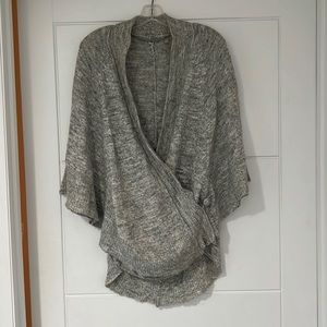 Grey sweater